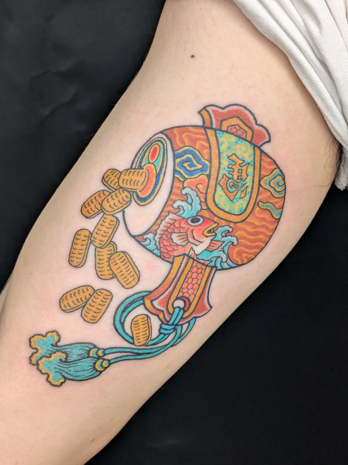 Mallet (Forearm, Color) — Mallet, on the forearm.（2）
